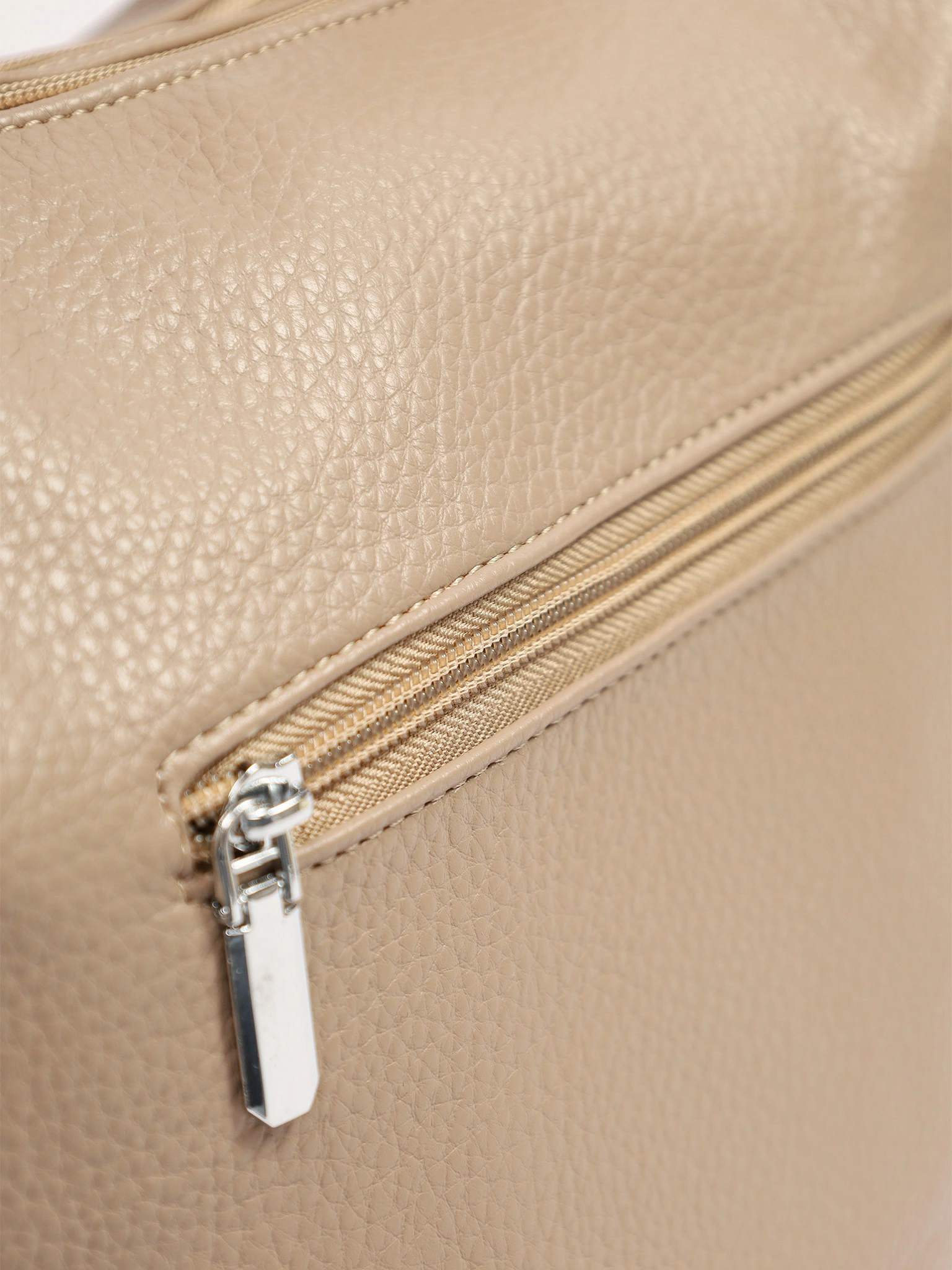 Сумка-шоппер  с декоративным пуллером со стразами в ассортименте